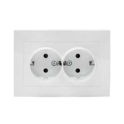 Валенсия розетка 2-местная с/з 16А белая с защ. штор. EKF PROxima
